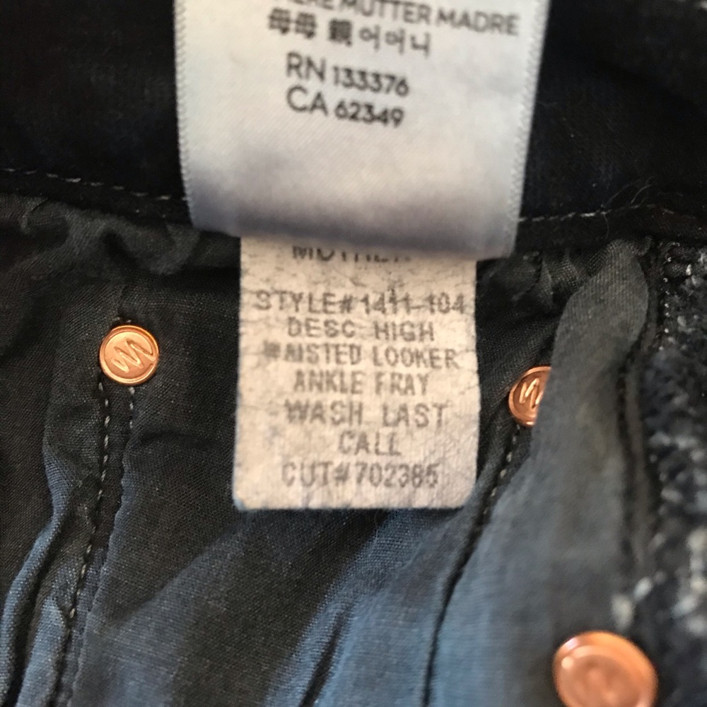 MOTHER Dark Blue HightWaisted Ankle Fray Sz 28 - Picture 6 of 8